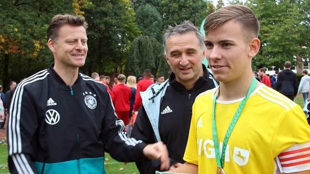 的财务压力 的财务压力