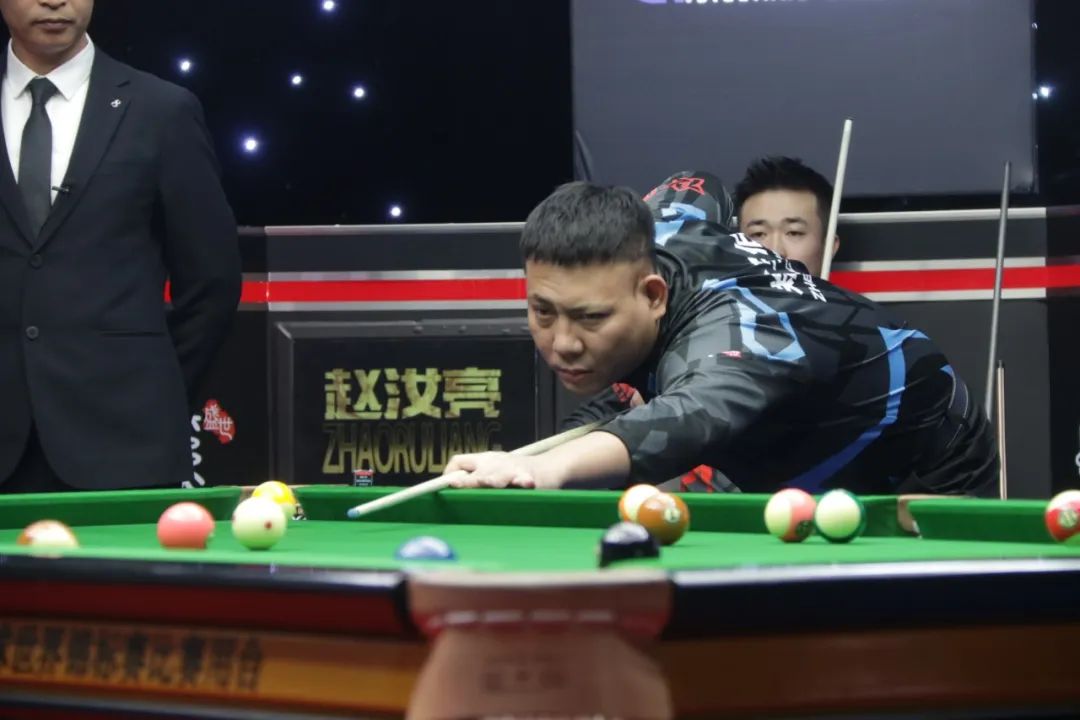 职业球员回 职业球员回