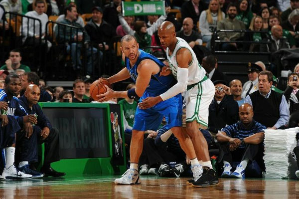 官方：因肌肉不适，耶雷米-皮诺将离开本期西班牙队训练营