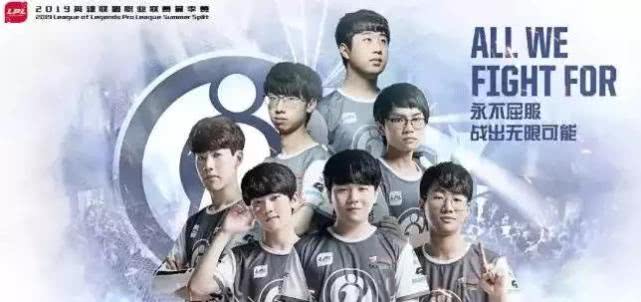 信工作人员 信工作人员